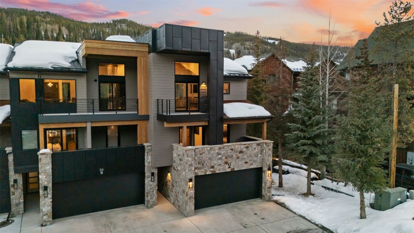 Property Photo: 96 River Run A CO 80435