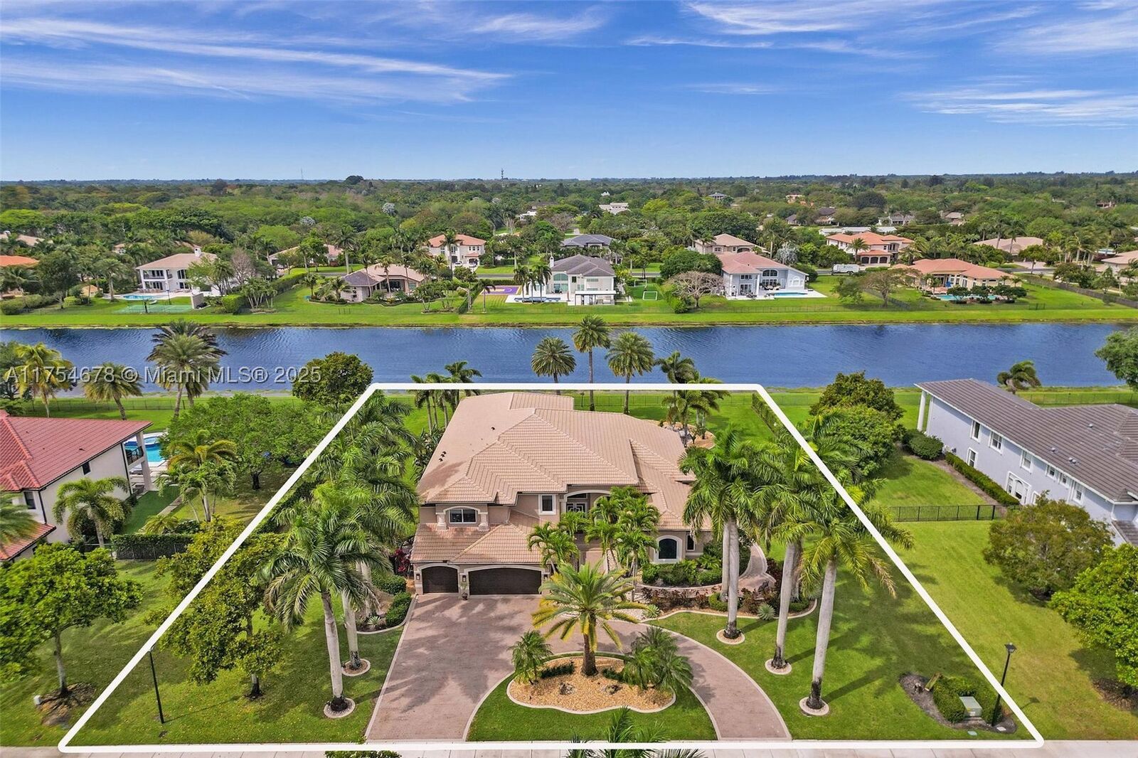 Property Photo:  3533 Birch Terrace  FL 33330 