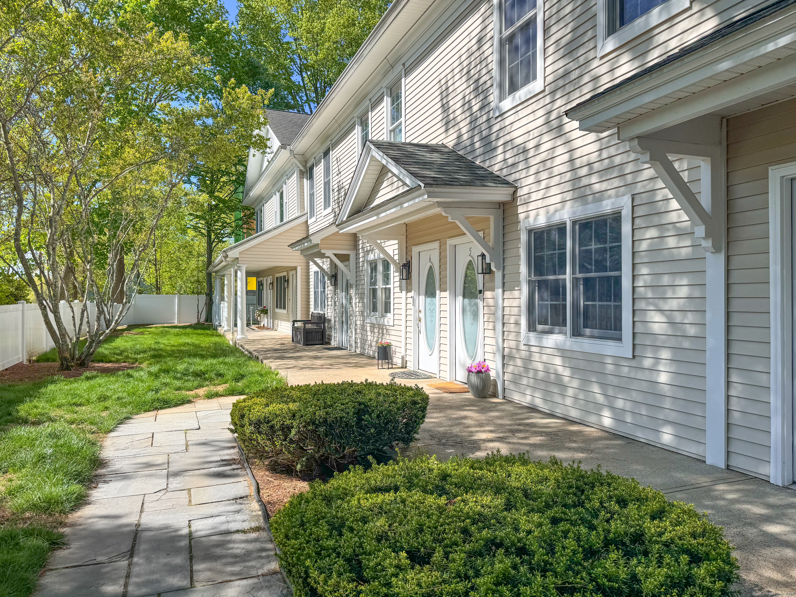Property Photo: 20 Cross Street 10 CT 06880