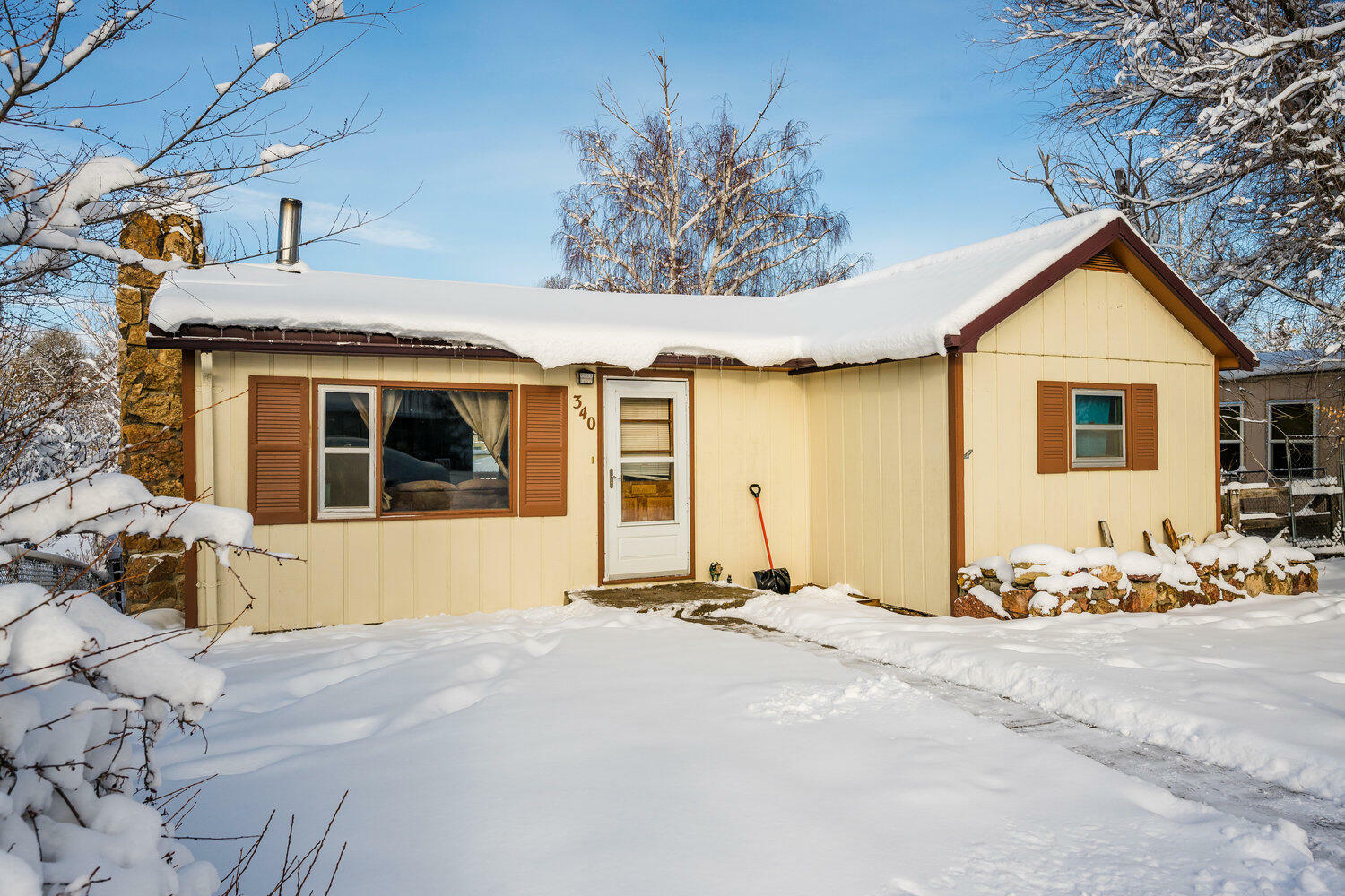 Property Photo: 340 Cummings Avenue WY 82834