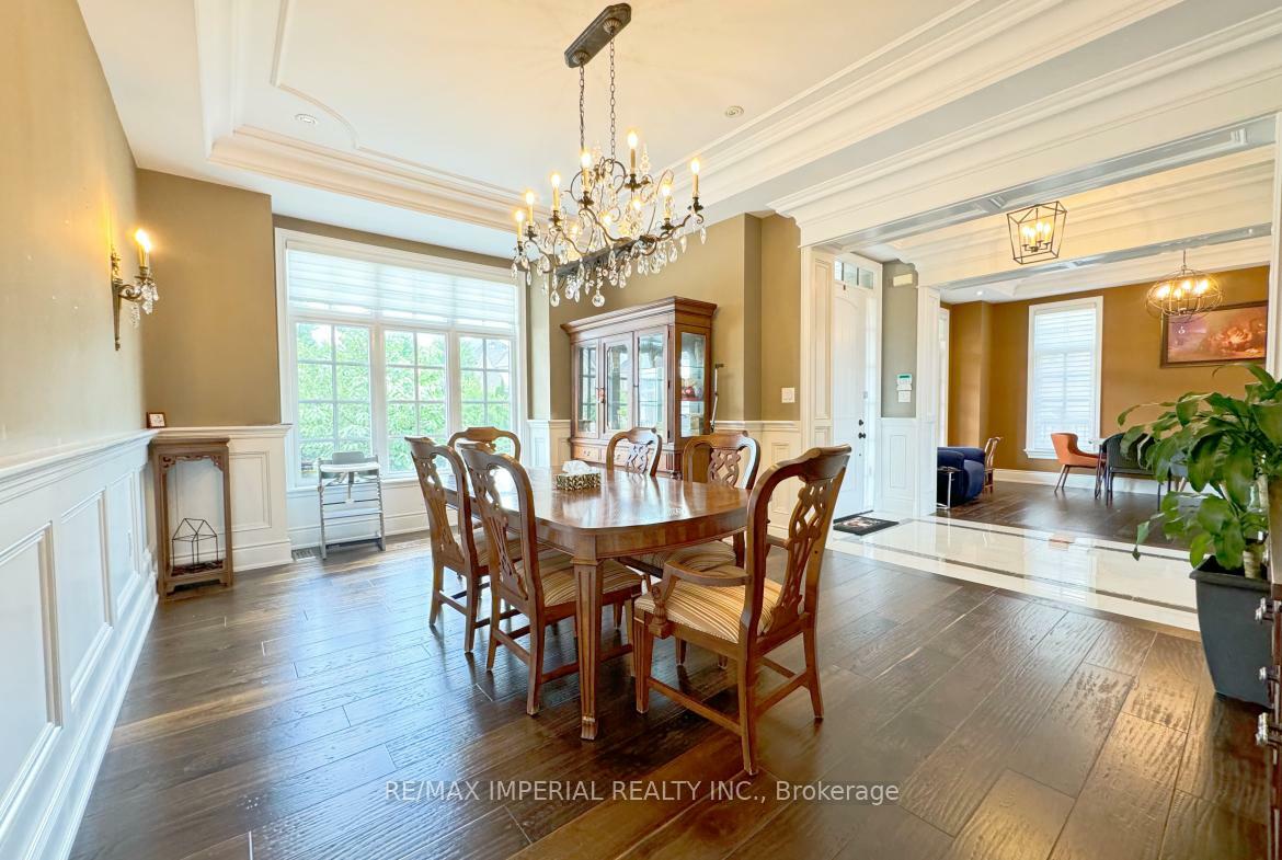 Property Photo: 190 Angus Glen Boulevard ON L6C 0K1