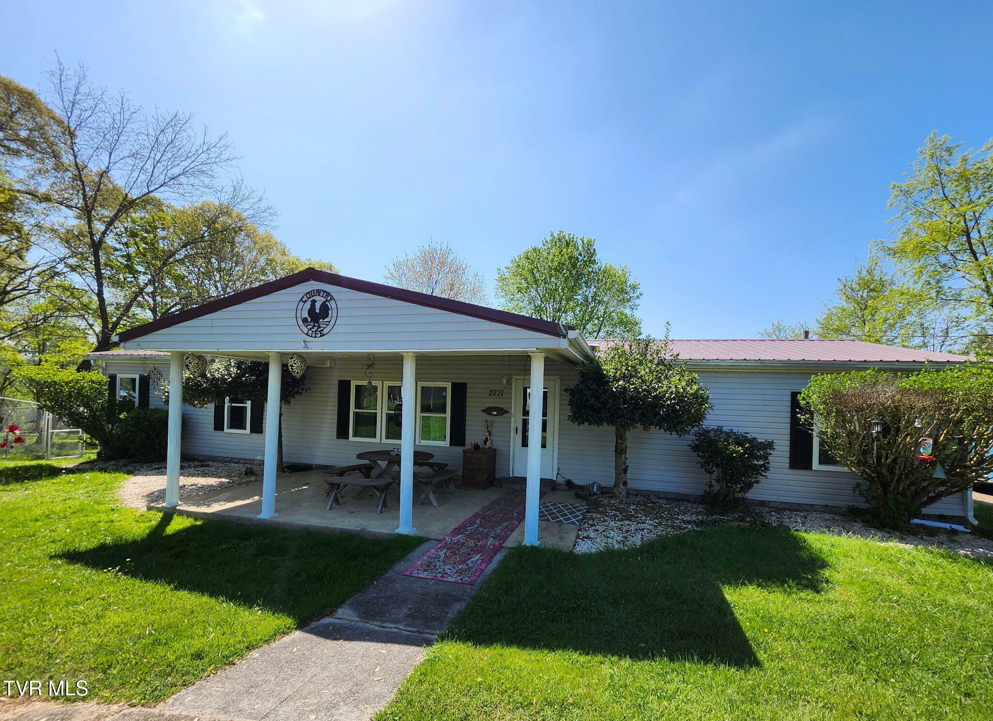 Property Photo:  2771 Whirlwind Road  TN 37743 