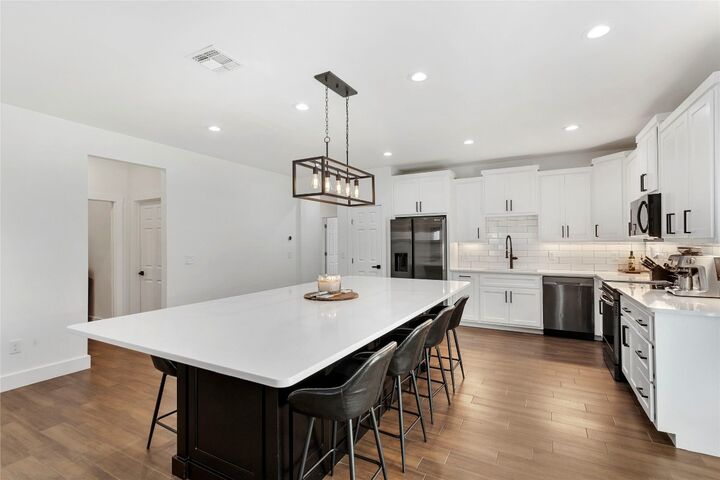 839 Cypress Lane  Cottonwood Shores TX 78657 photo