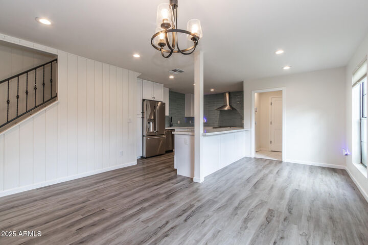 Property Photo:  1327 W Glendale Avenue  AZ 85021 