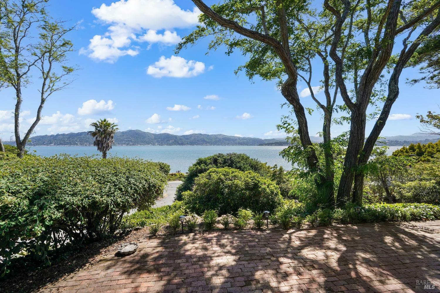 Property Photo: 765 Tiburon Boulevard CA 94920