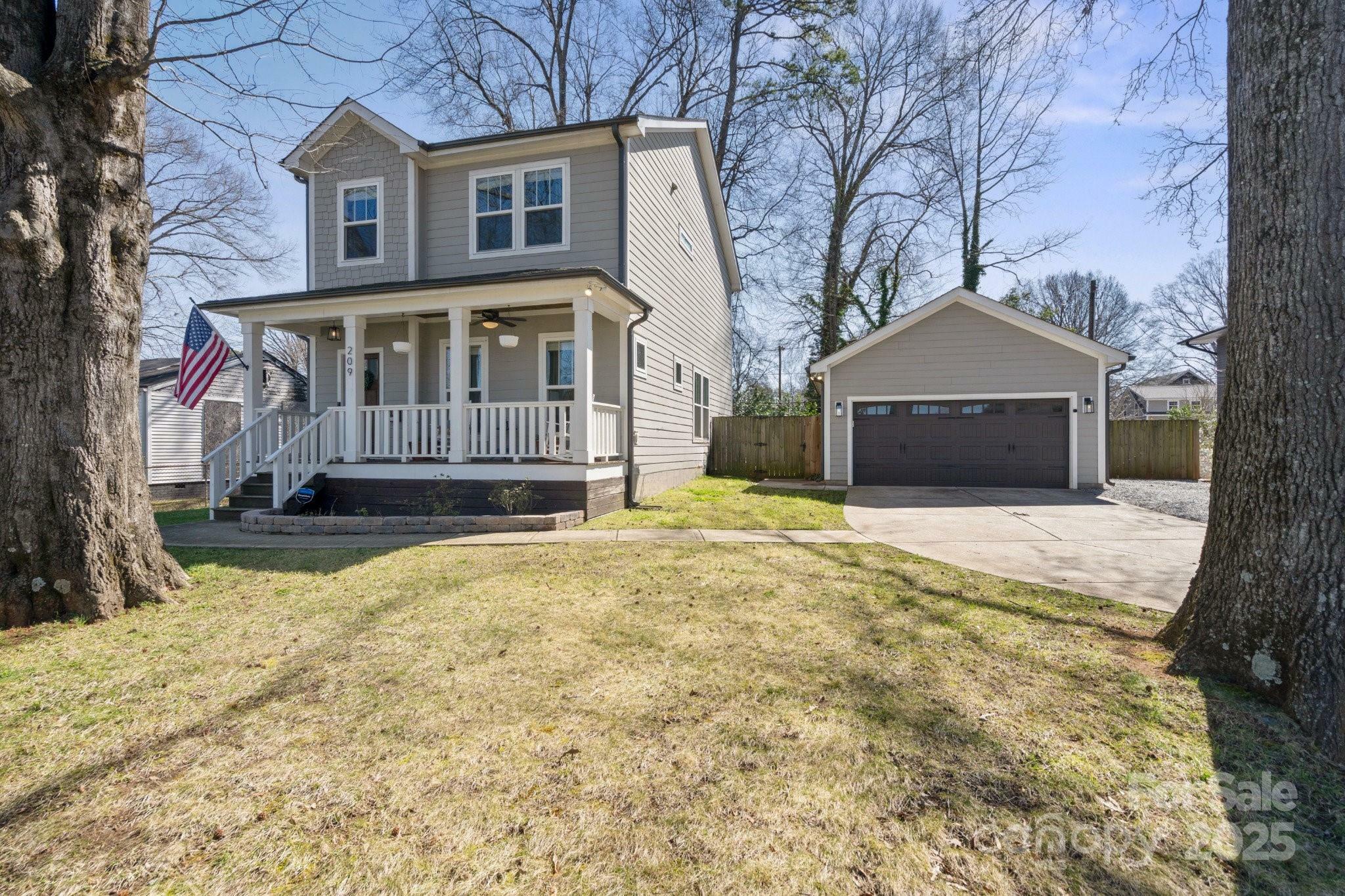 Property Photo:  209 S Gardner Avenue  NC 28208 