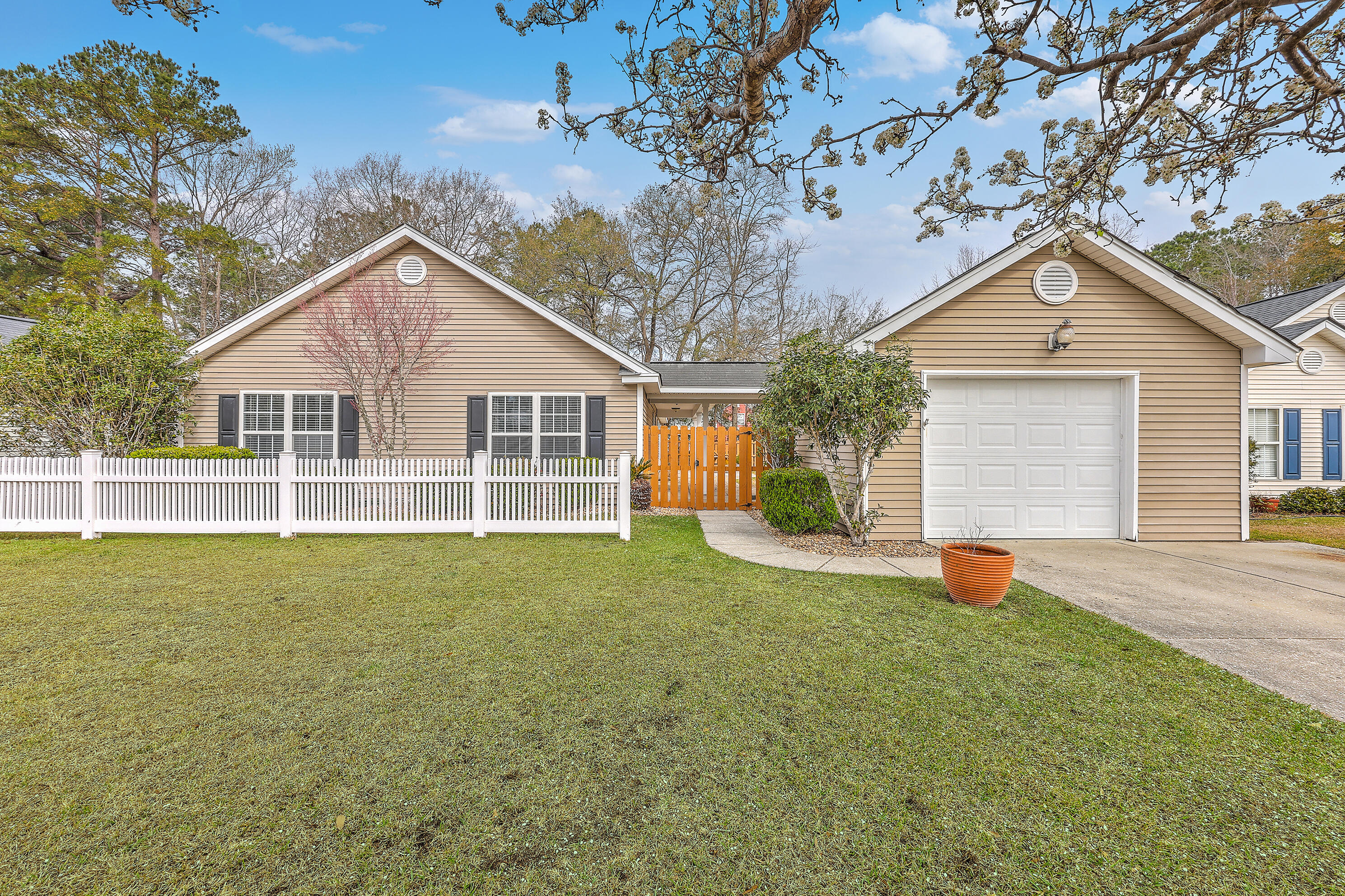 Property Photo: 143 Moon Dance Lane SC 29483