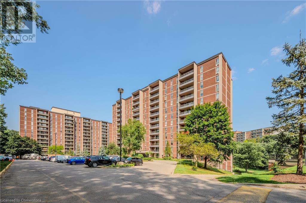 Property Photo:  1966 Main Street West 1507  ON L8S 1J6 