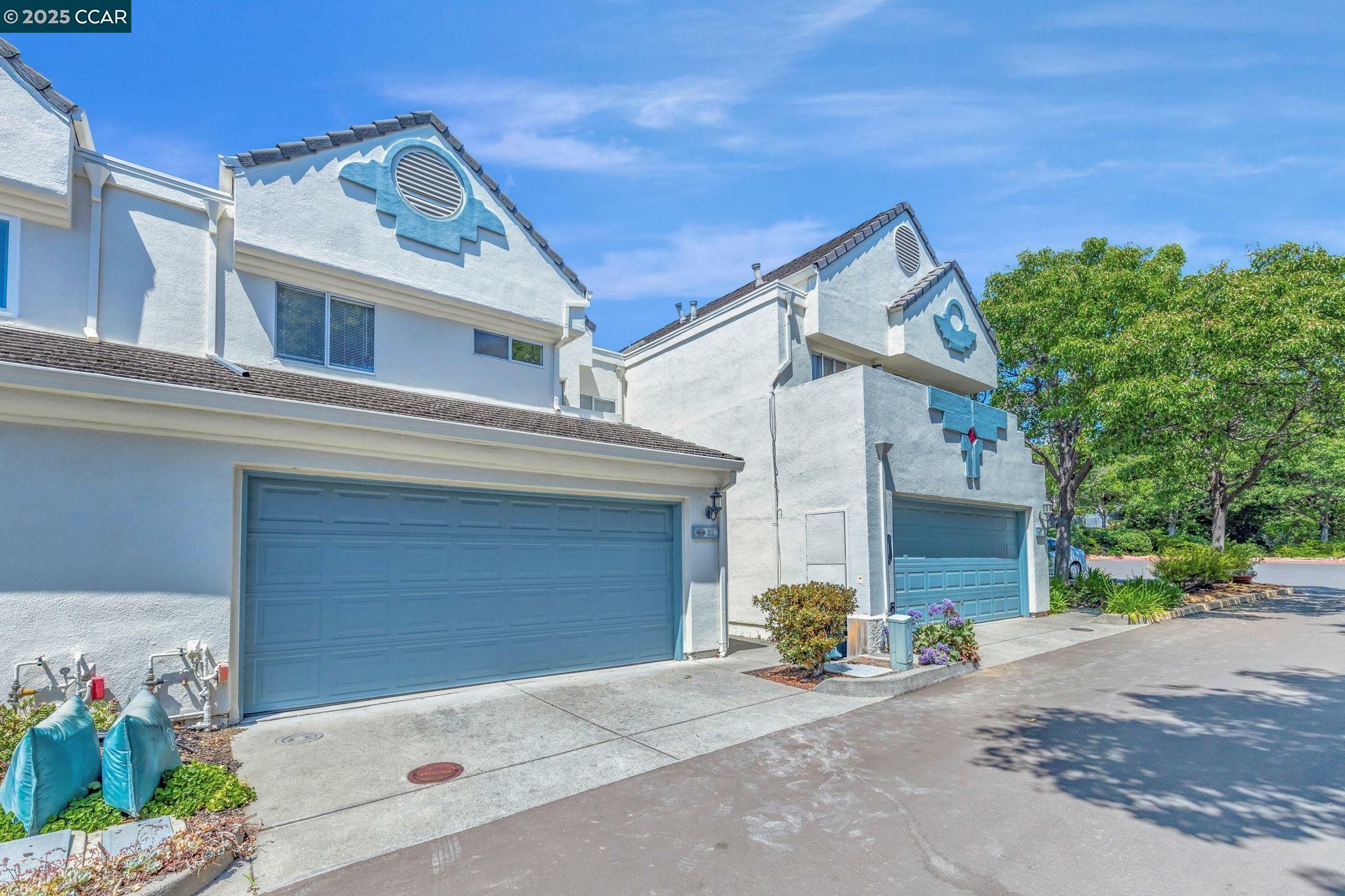 Property Photo: 32 Shoal Dr CA 94591