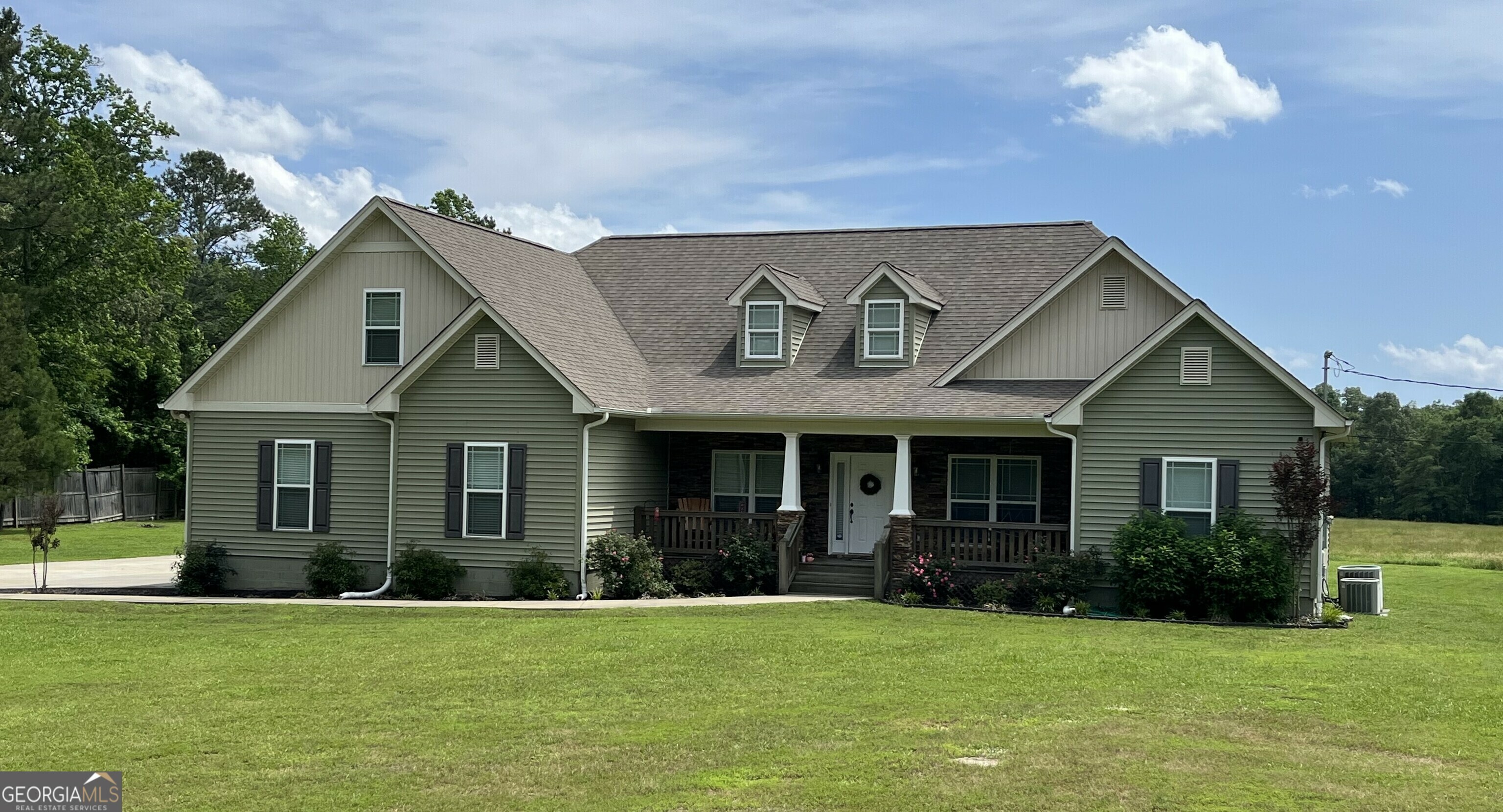 Property Photo: 18 Vernon Road NE GA 30165