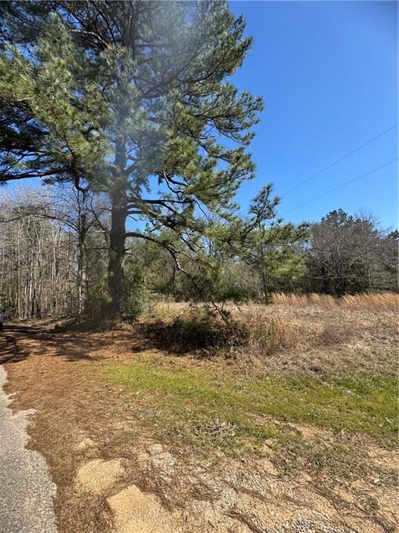 Property Photo:  425 Cutts Road  LA 71466 