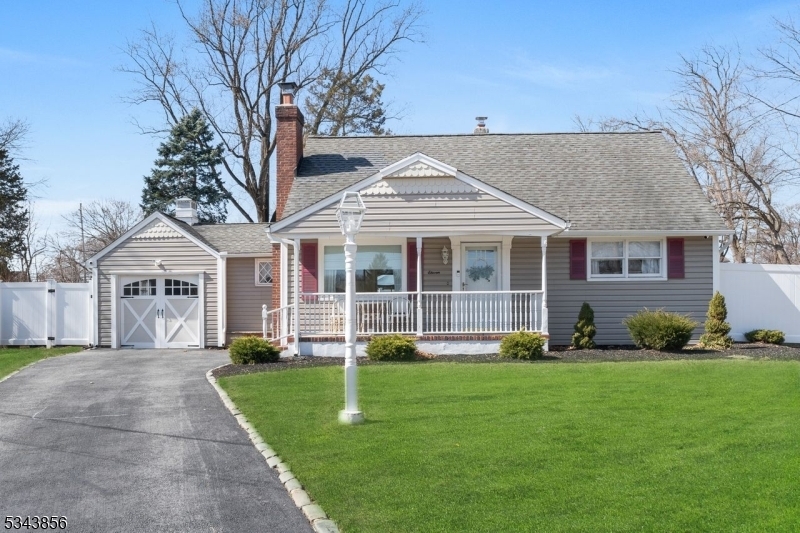 Property Photo: 11 Rays Ct NJ 07470