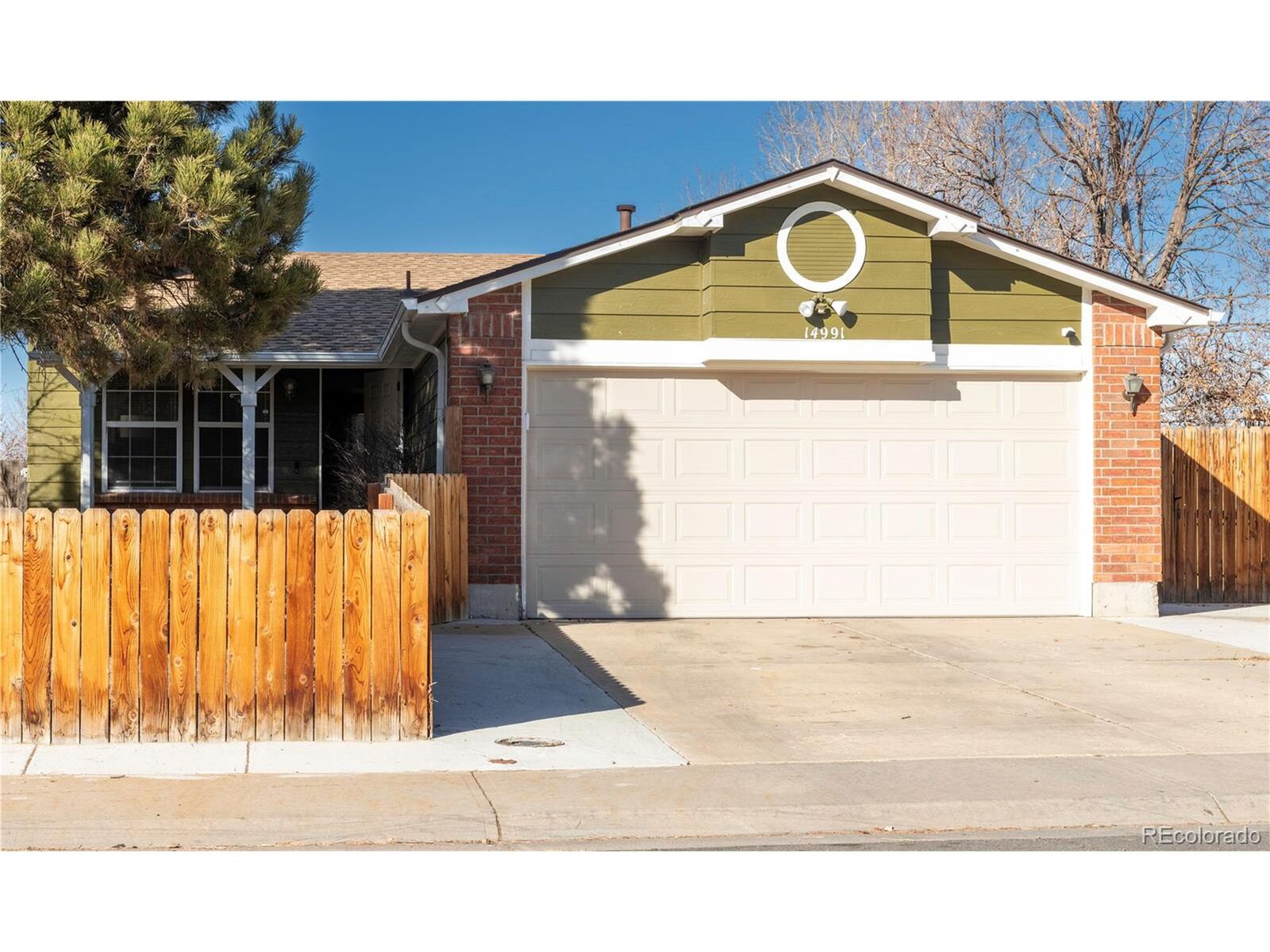 Property Photo:  14991 E Elk Pl  CO 80239 