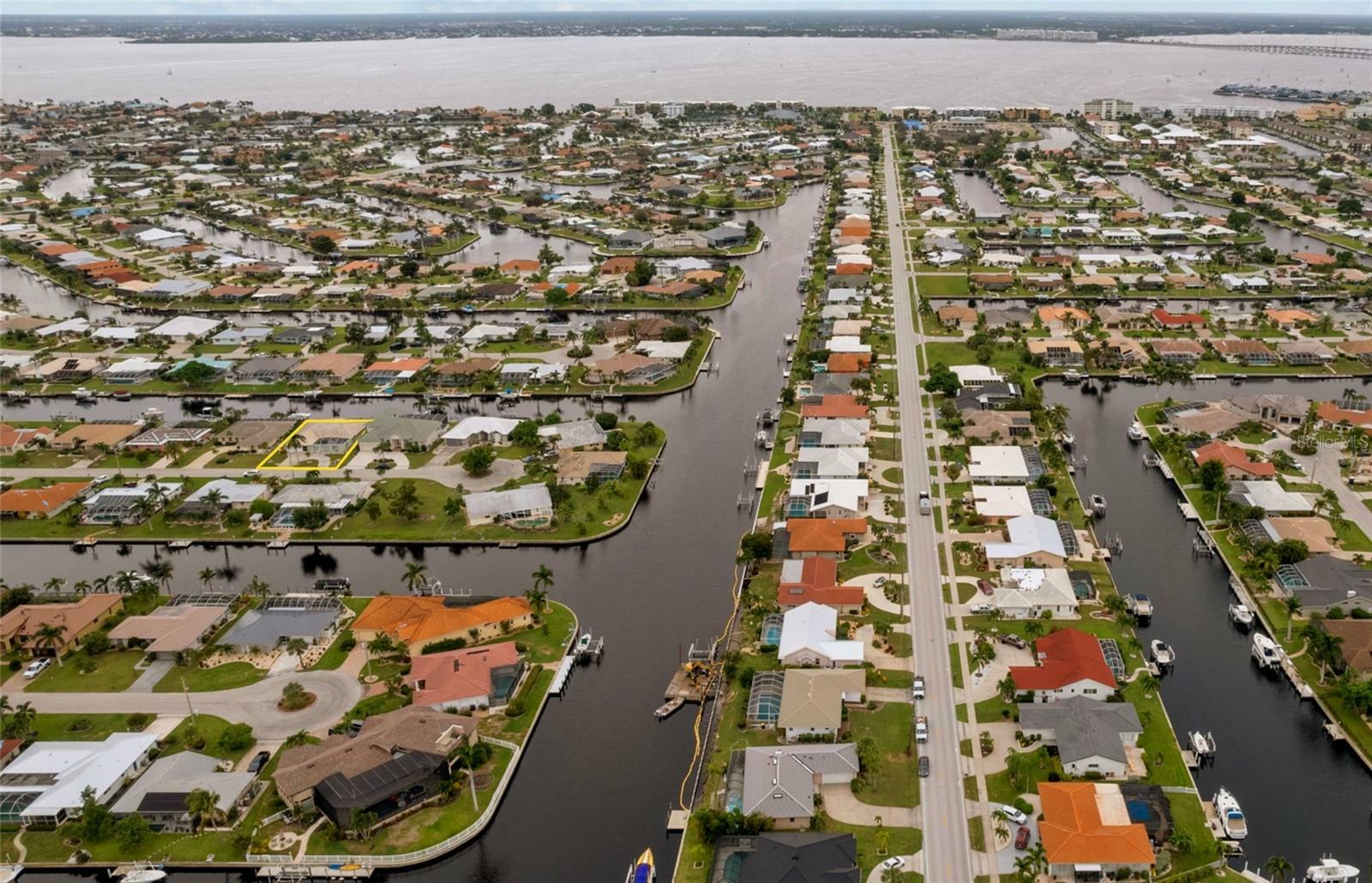 Property Photo: 548 Belvedere Court FL 33950