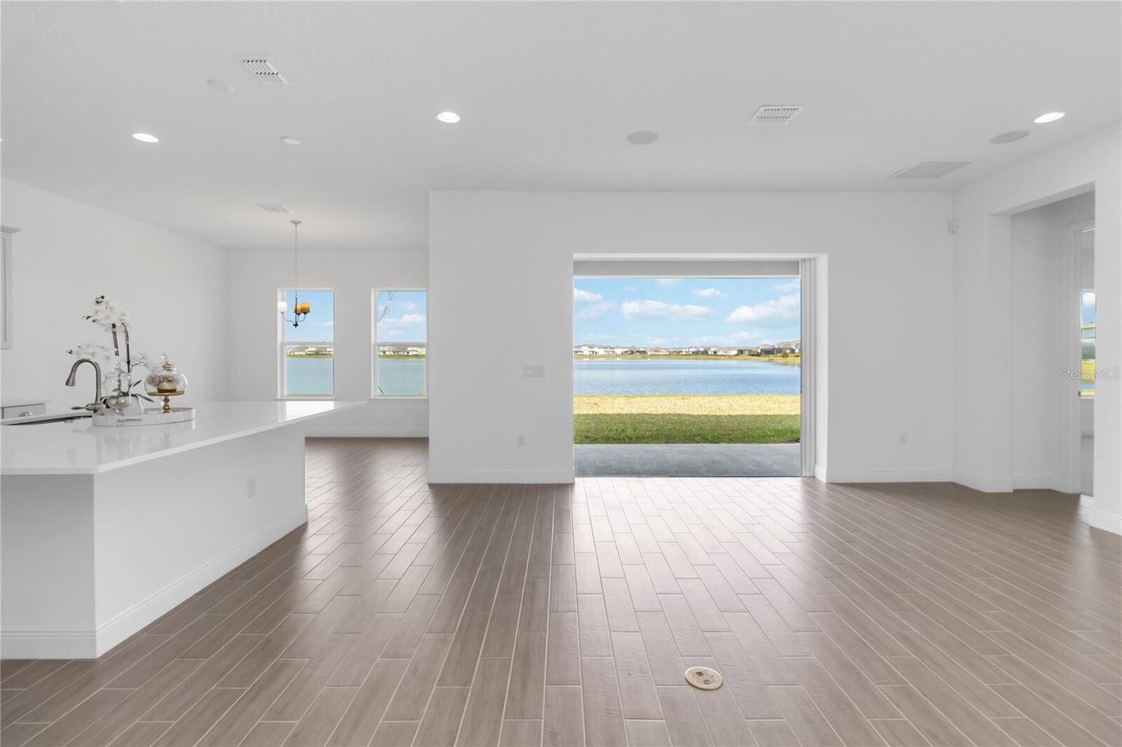 Property Photo:  18441 Mowry Court  FL 32827 
