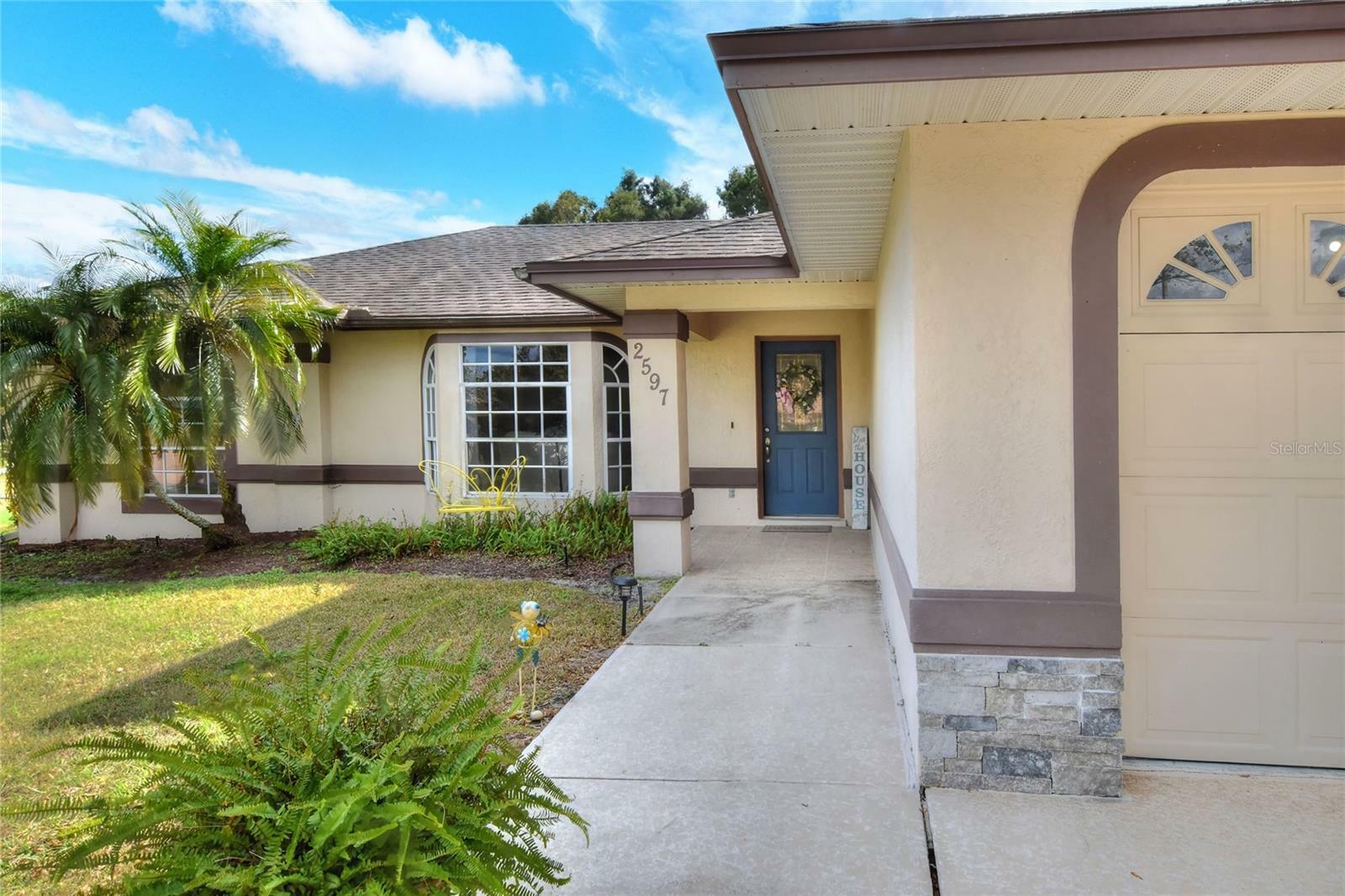 Property Photo:  2597 Highlands Vue Parkway  FL 33812 