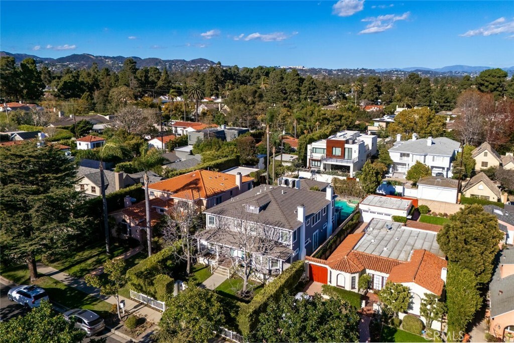 Property Photo: 459 22nd Street CA 90402