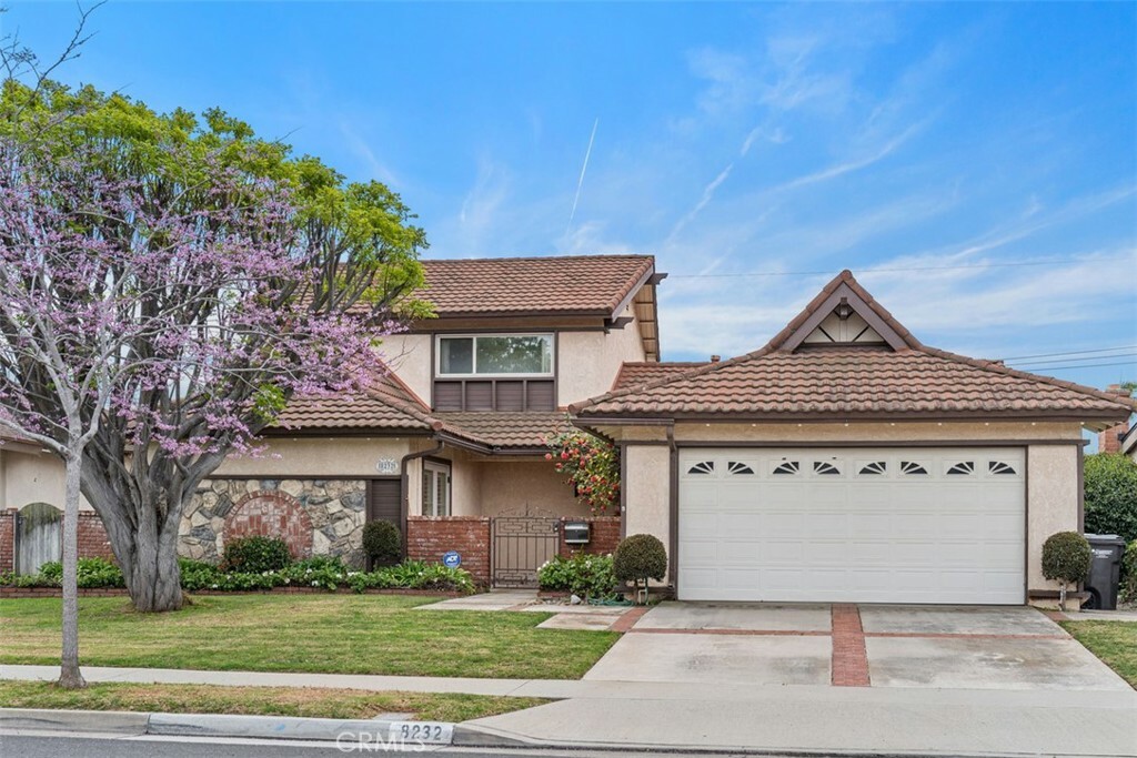 8232 Mandeville Drive  Huntington Beach CA 92646 photo