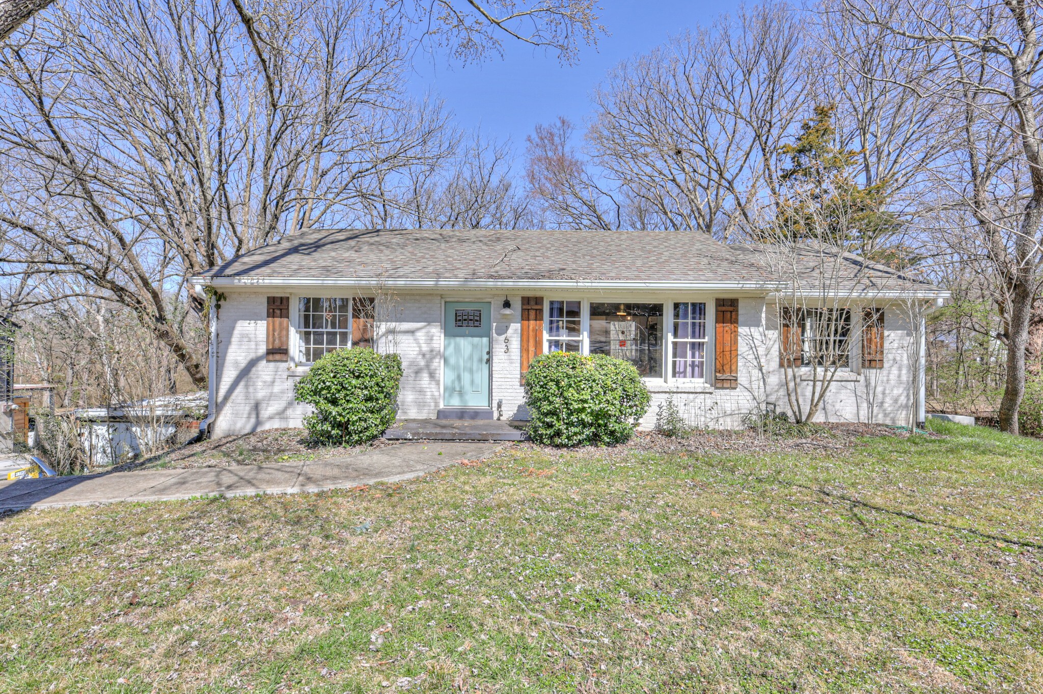 Property Photo:  163 Dellway Dr  TN 37207 