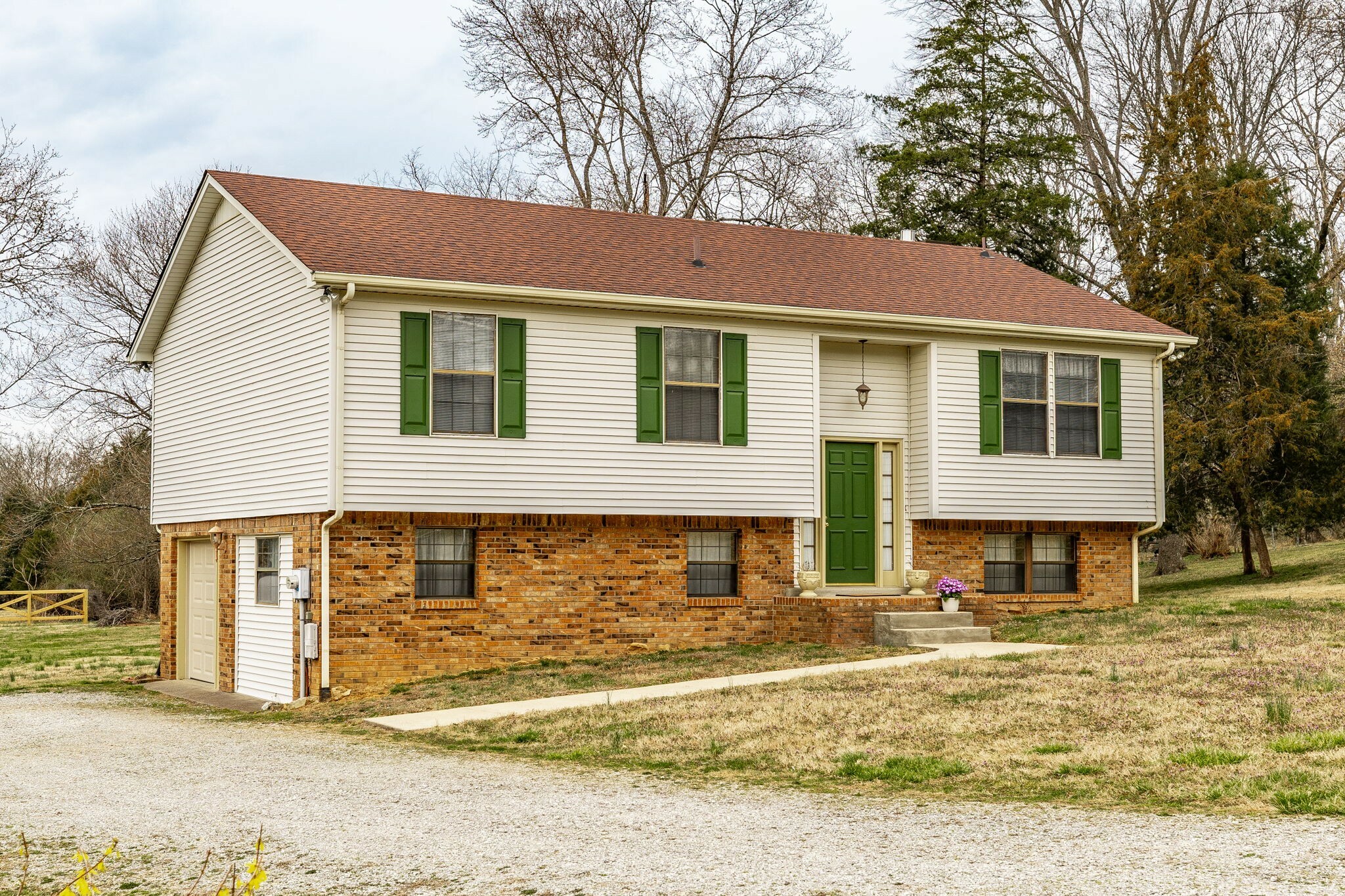 402 Harsh Ln  Castalian Springs TN 37031 photo