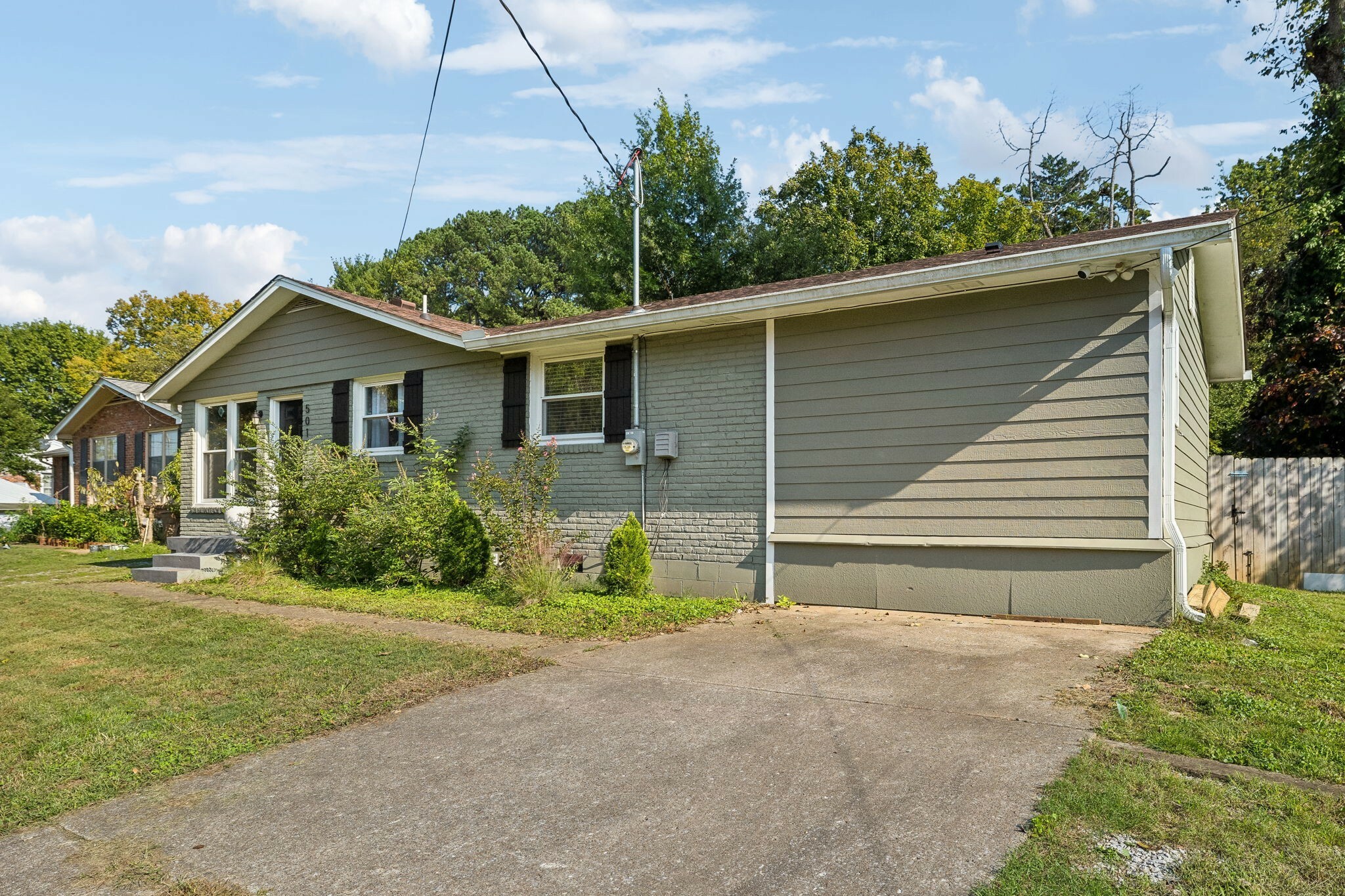 Property Photo:  5012 Edmondson Pike  TN 37211 