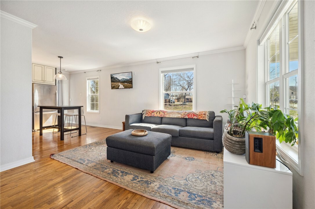 Property Photo: 706 NW B Street AR 72712