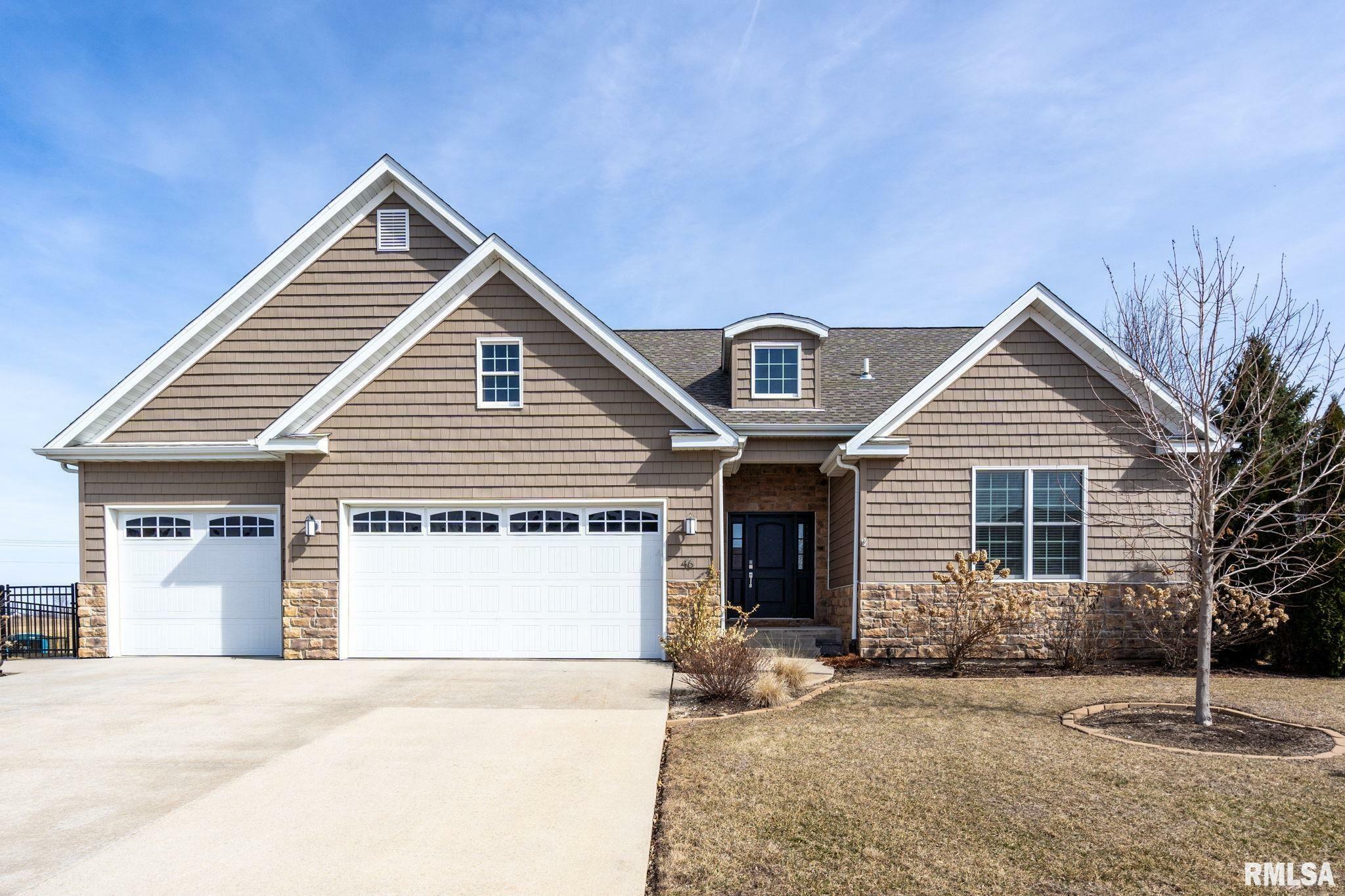 46 Cobblestone Lane  Le Claire IA 52753 photo