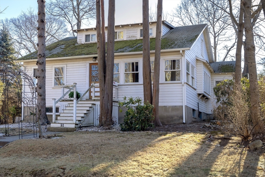 Property Photo:  21 Surry Road  MA 02043 