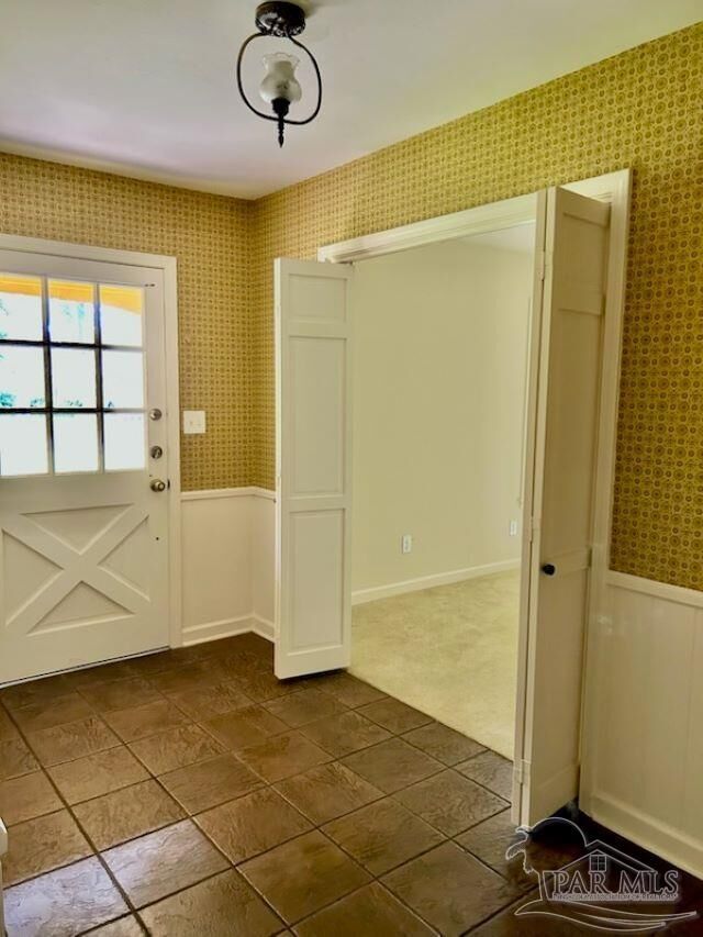 Property Photo:  6311 Alvarado Rd  FL 32504 