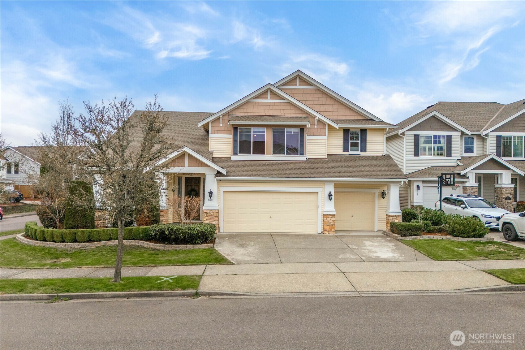 Property Photo: 1201 68th Street SE WA 98092