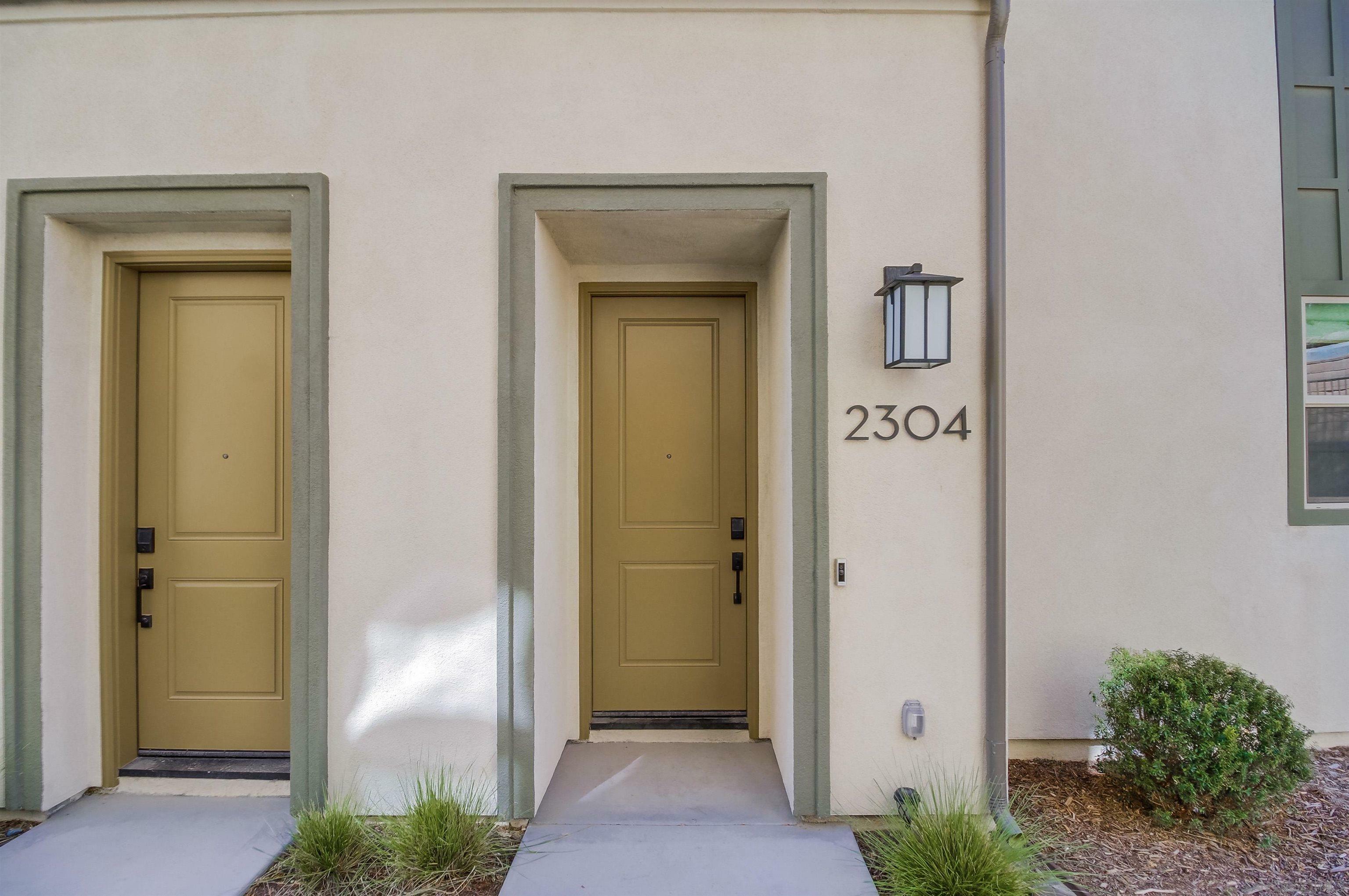 Property Photo: 2304 Trevi Cir CA 91913