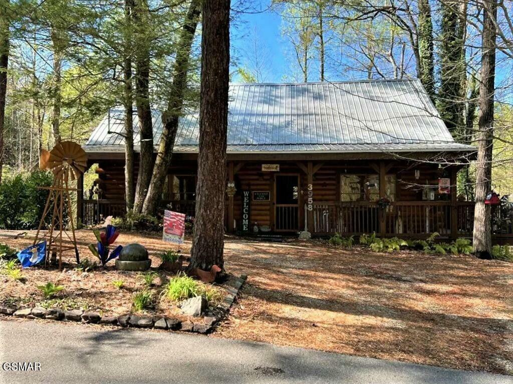 3958 Ole Smoky Way  Sevierville TN 37862 photo