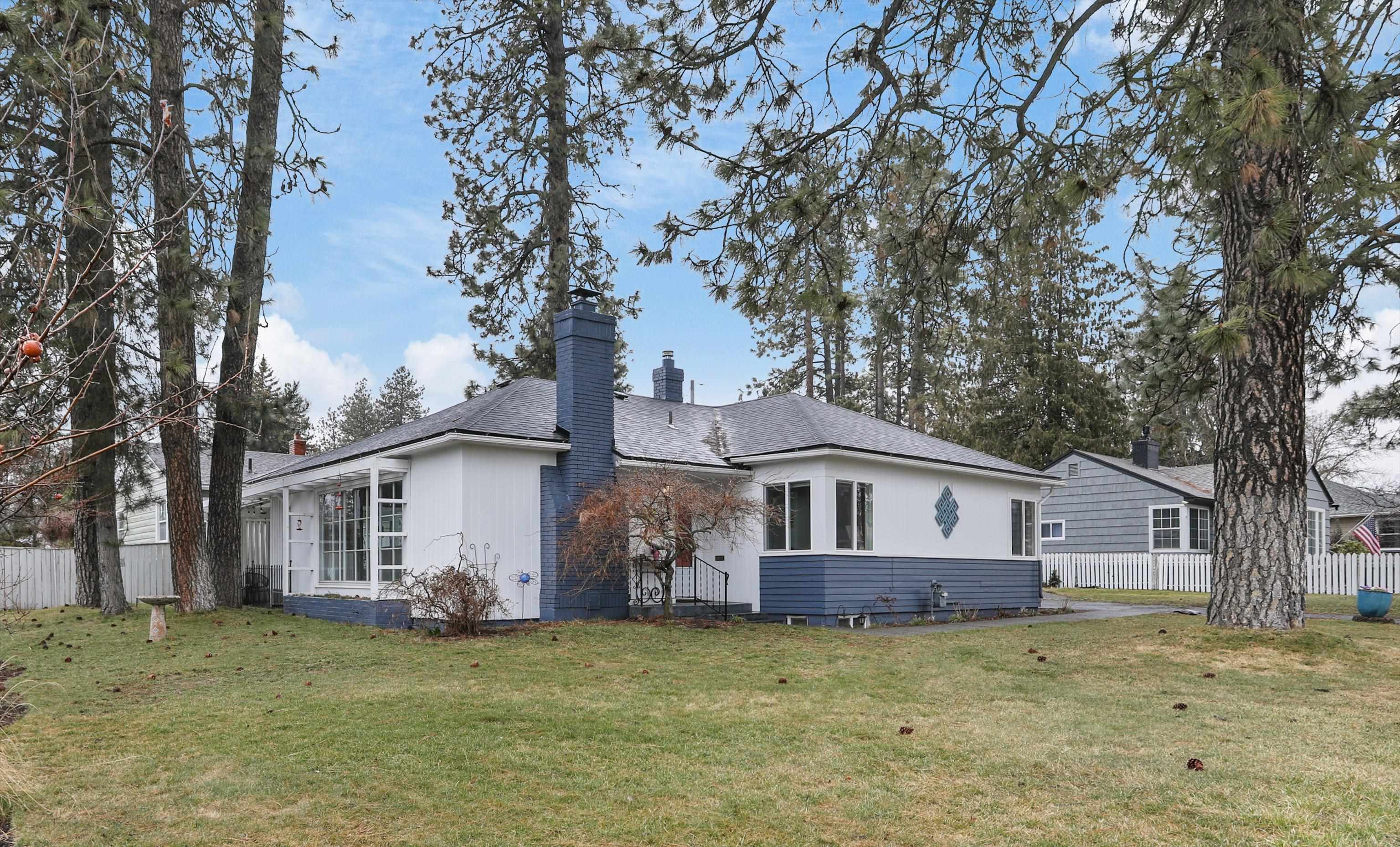 623 E High Dr  Spokane WA 99203 photo