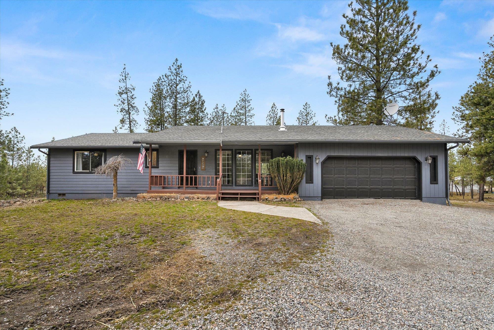 Property Photo: 16713 W Four Mound Rd WA 99026
