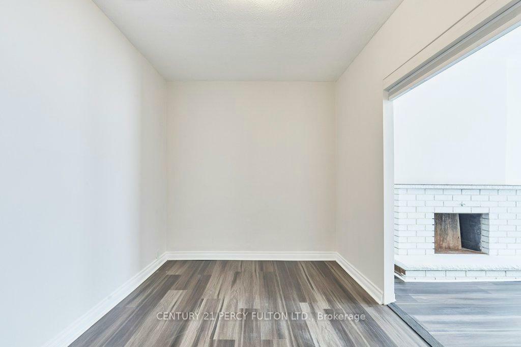 Property Photo: 471 Shaw Street ON M6G 3L4