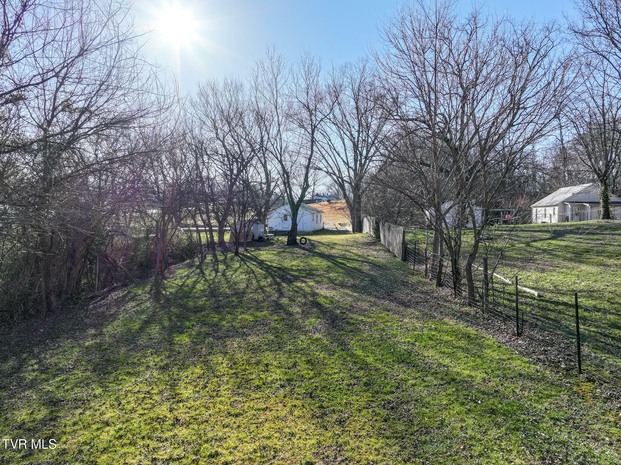 Property Photo:  102 Sycamore Street  TN 37745 