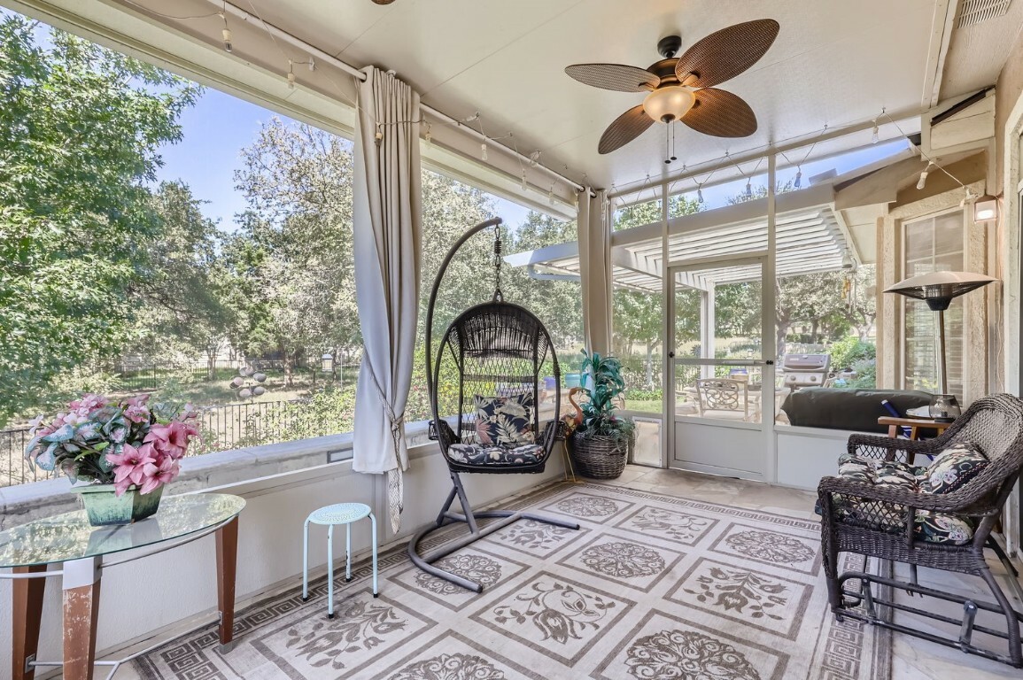 747 Armstrong Drive  Georgetown TX 78633 photo