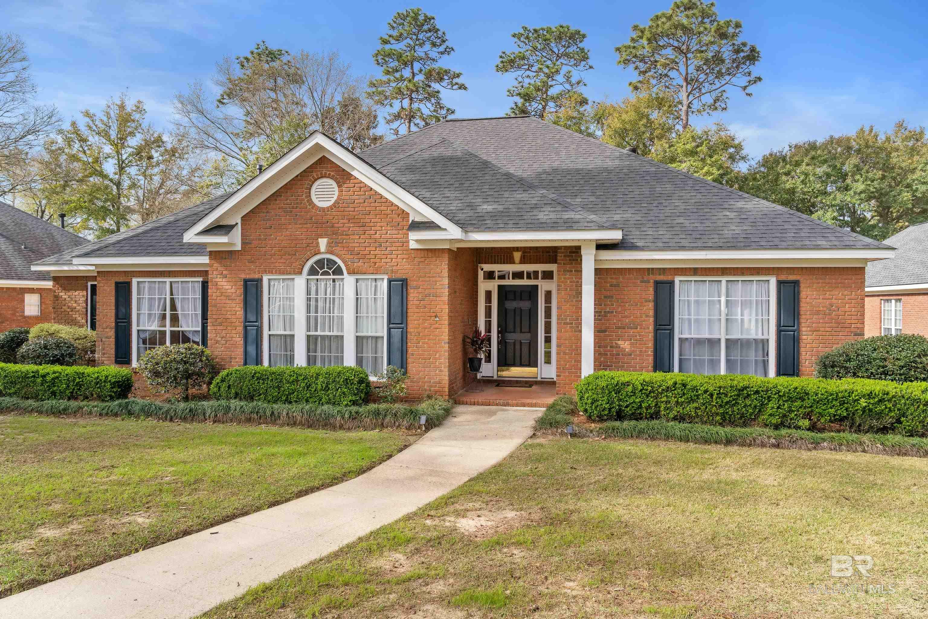 Property Photo: 9546 Aspen Circle AL 36527