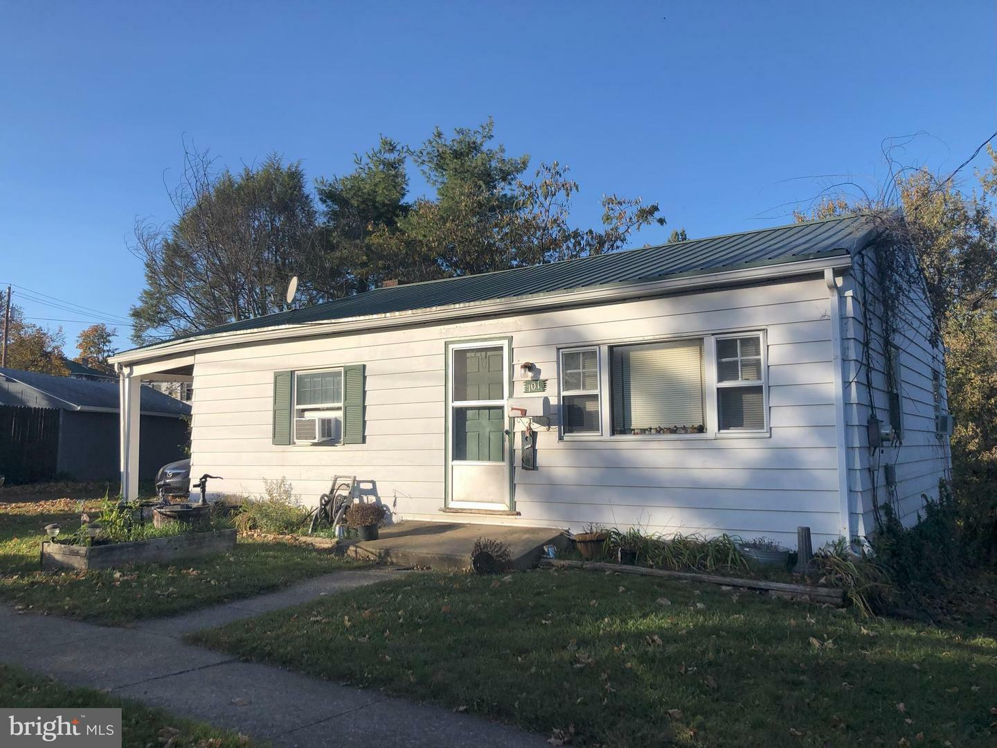 101 E Perry Street  Enola PA 17025 photo