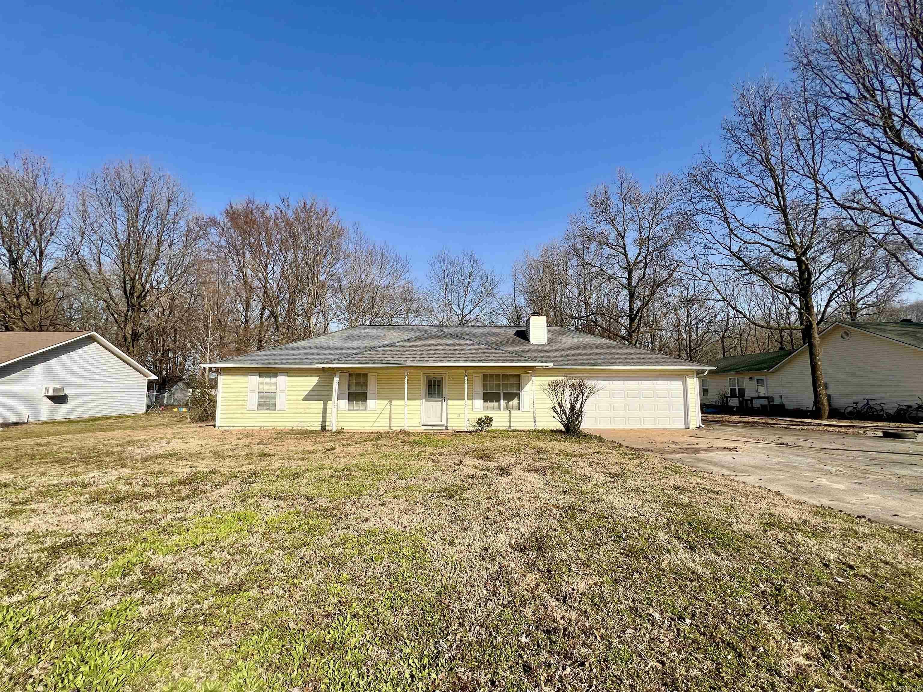 Property Photo:  165 County Road 429  AR 72404 