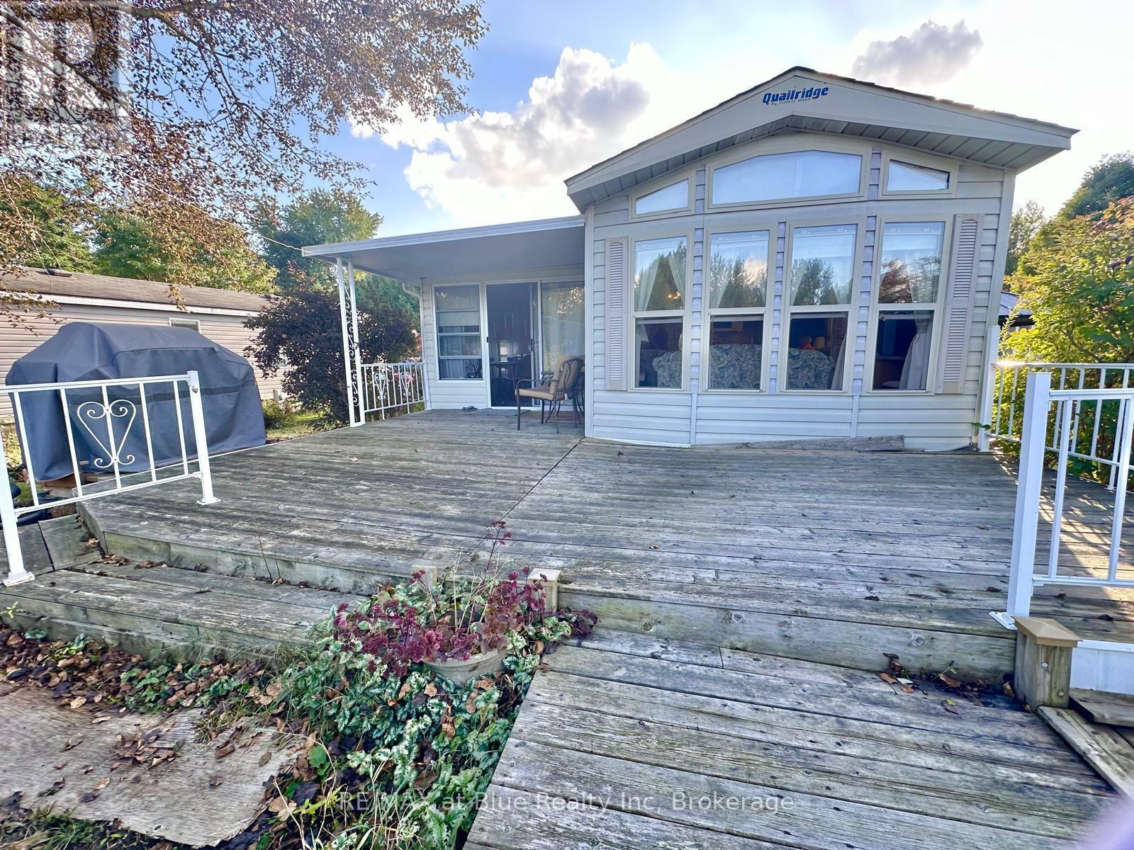 Property Photo: 7489 Sideroad 5 East B6 ON N0G 2L0