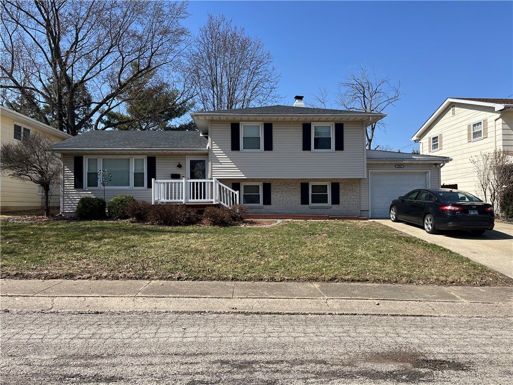 Property Photo:  3981 N Greenridge Drive  IL 62526 