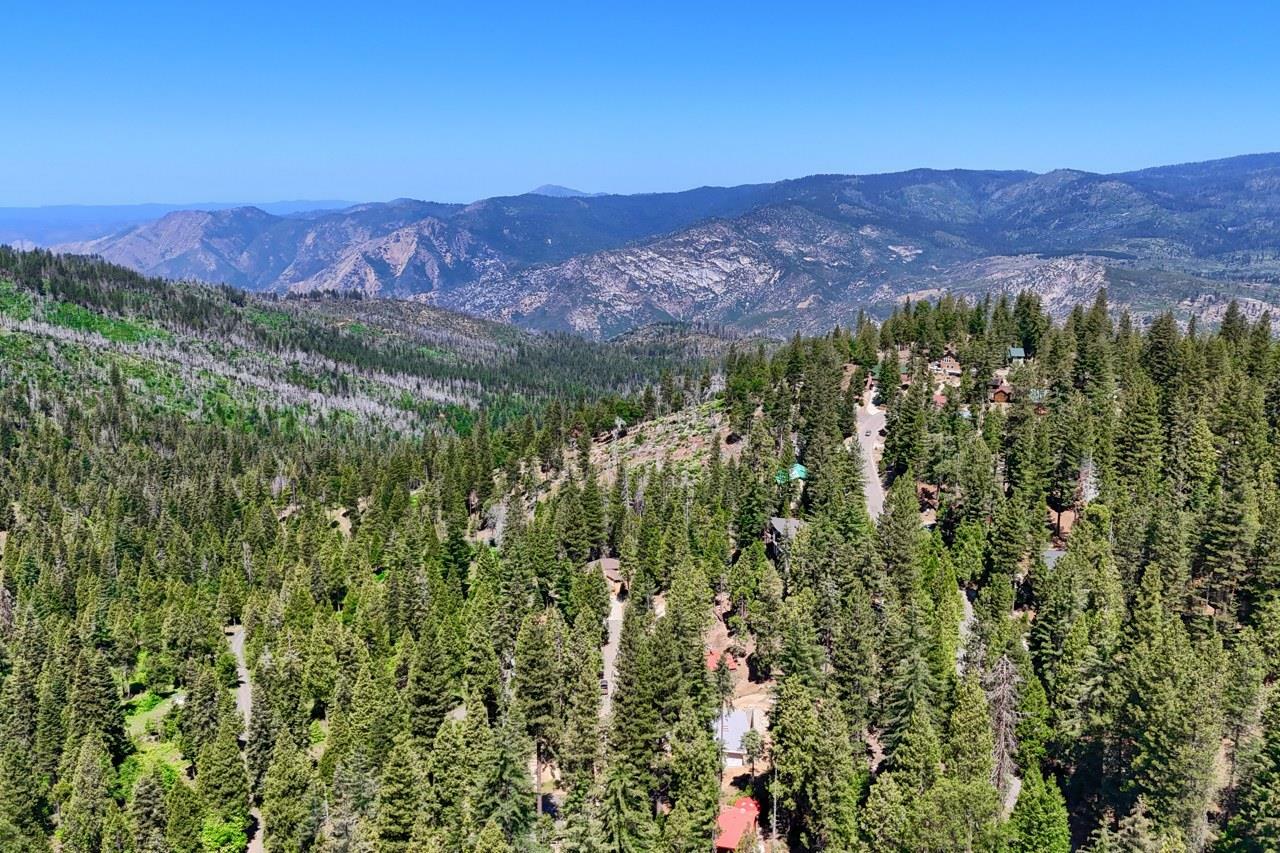 Property Photo: 7220 Yosemite Park Way CA 95389