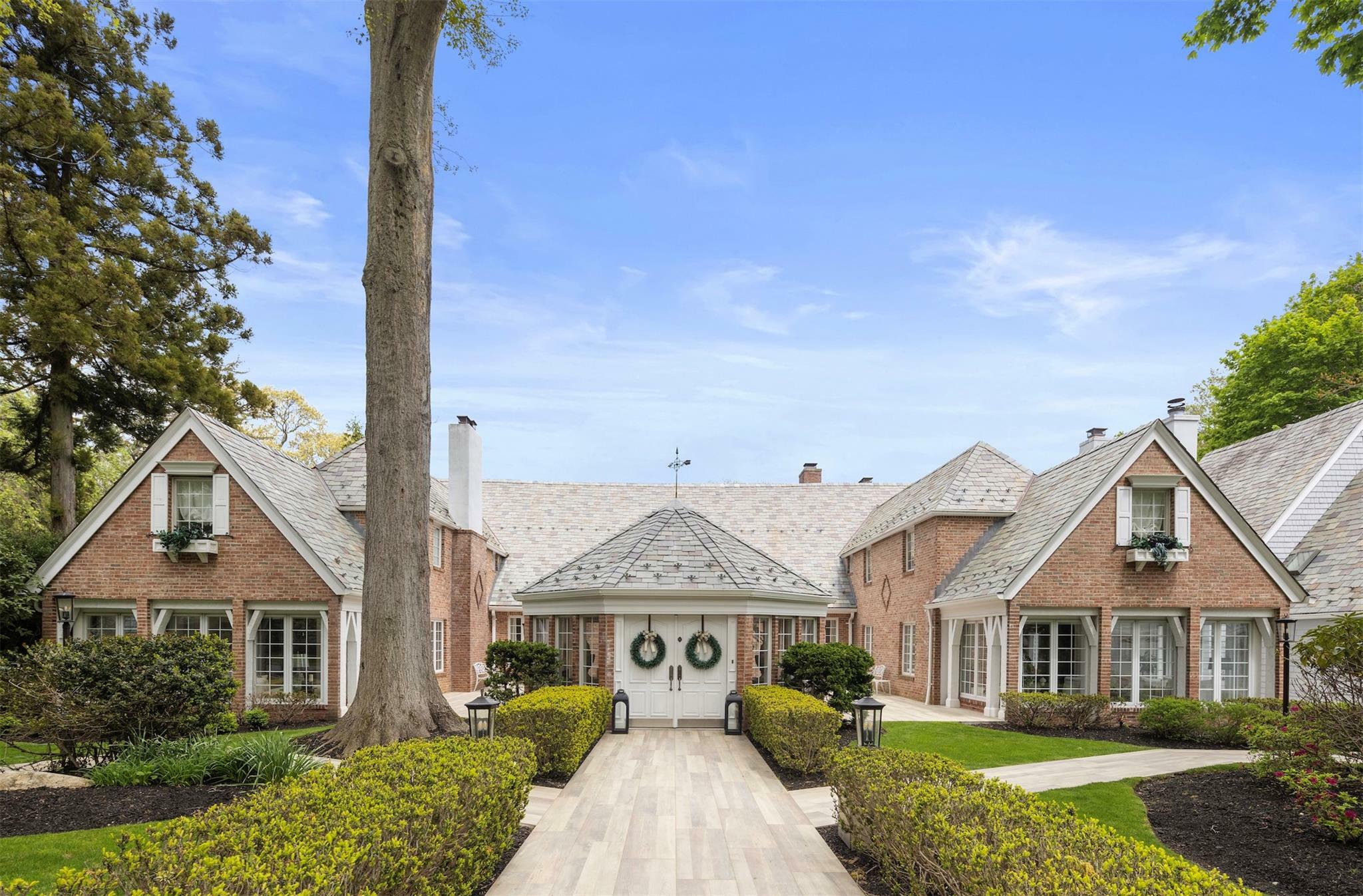 Property Photo: 1 Swan Place NY 11780