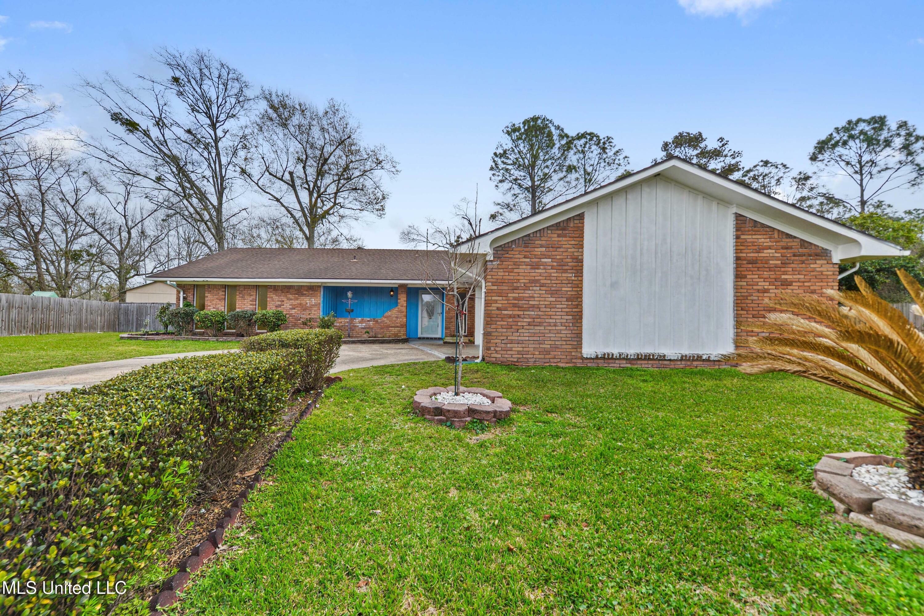 Property Photo:  11504 Carondelet Street  MS 39503 