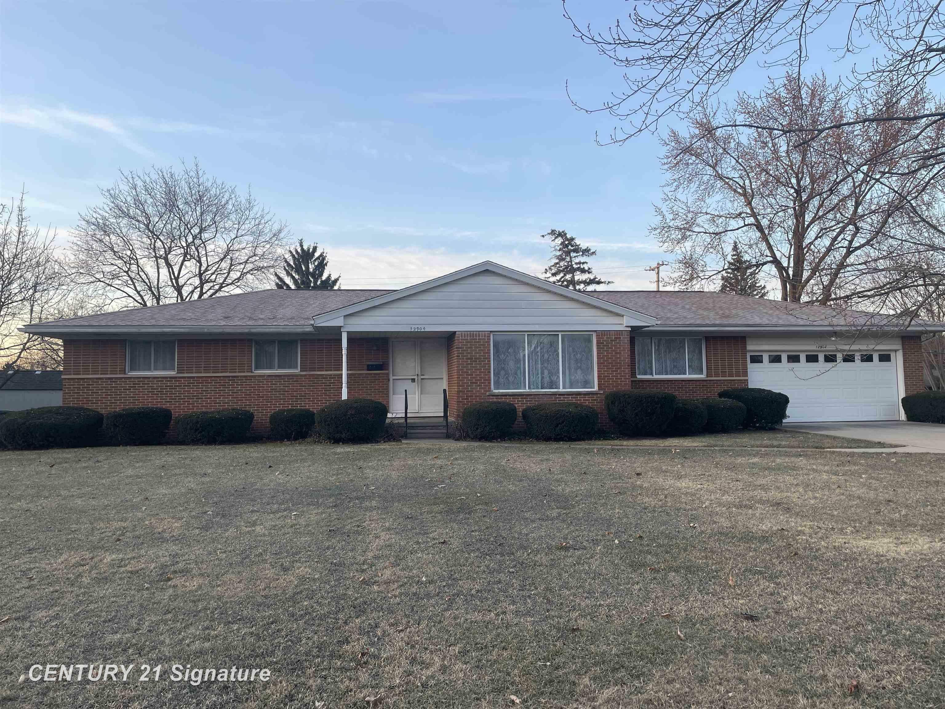 Property Photo:  12904 Via Catherina Drive  MI 48439 
