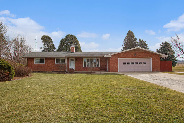 8921 Burgoyne Road  Berrien Springs MI 49103 photo