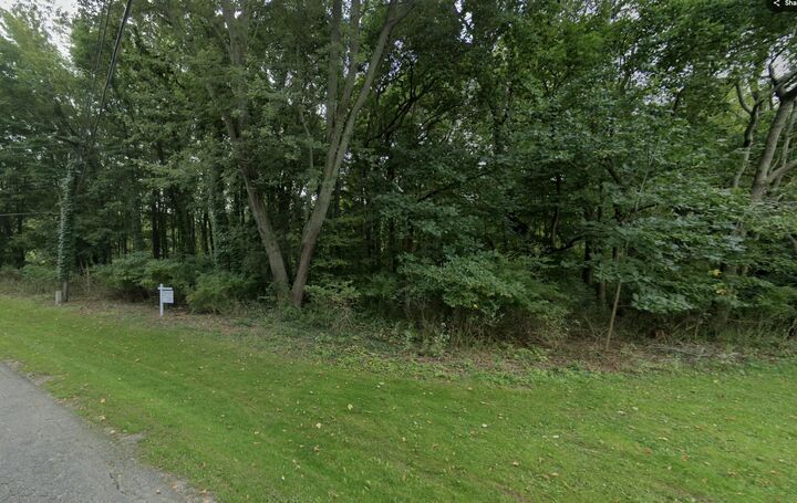 Property Photo:  166 St Peters Drive  MI 49406 