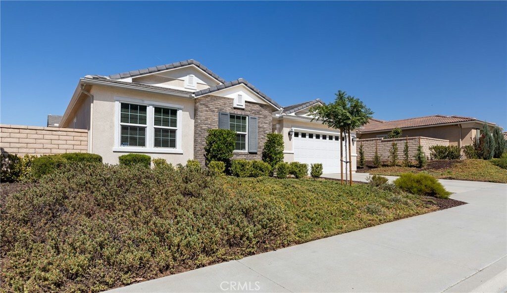 Property Photo: 10367 Prospector CA 92557