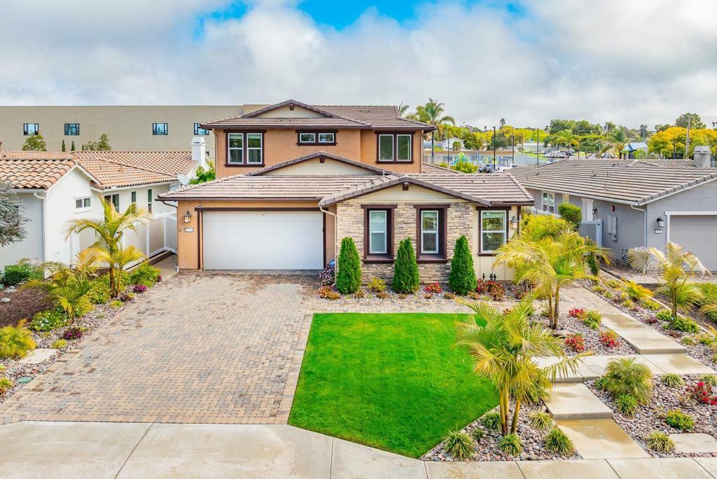 Property Photo: 1639 Brady Circle CA 92008